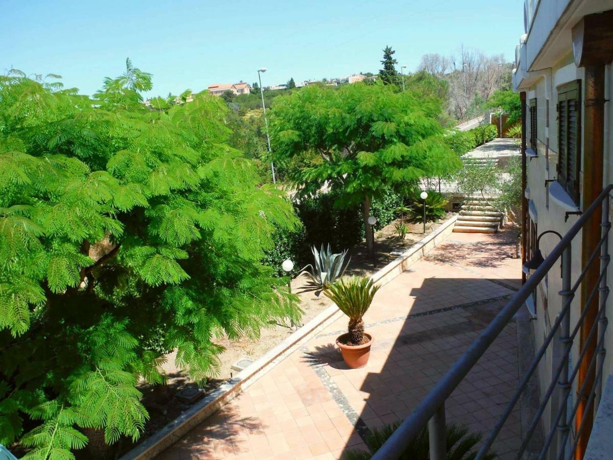 Casa Vacanze Villa Pina Matera Bagian luar foto